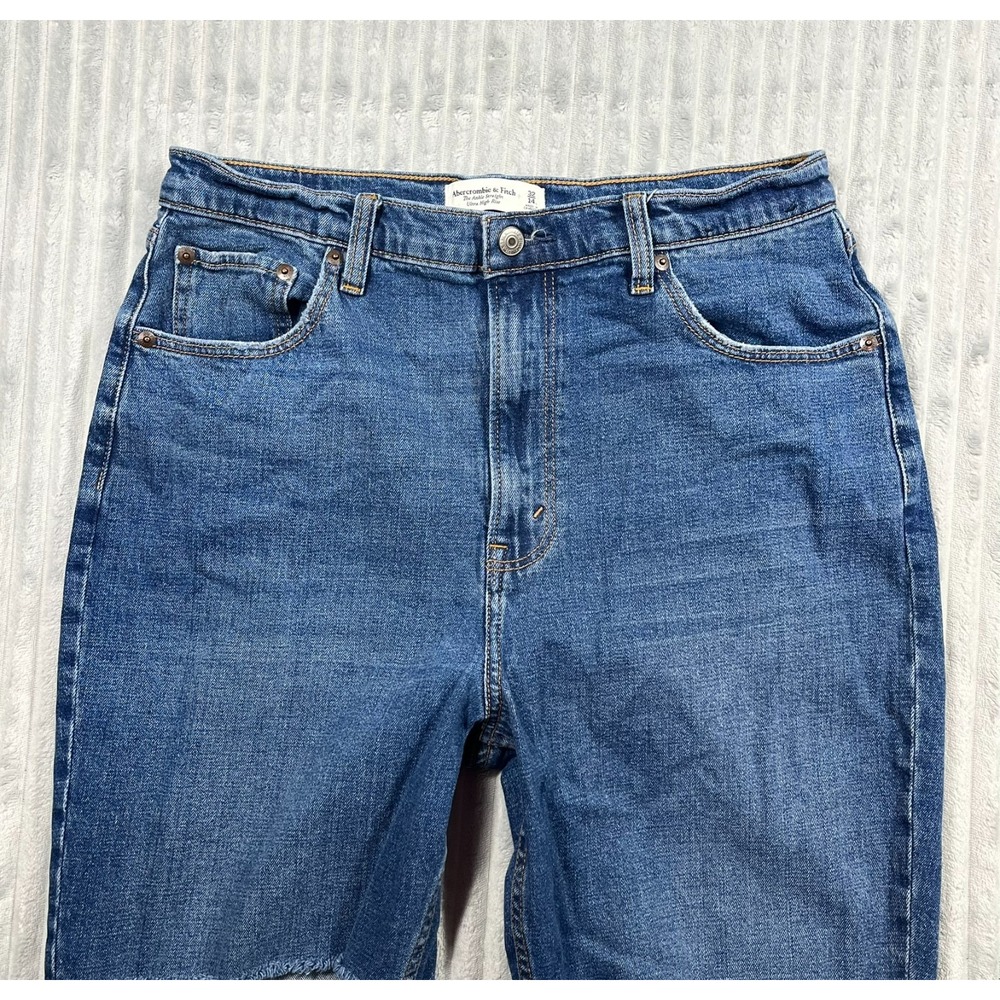 Abercrombie & Fitch Ankle Straight Ultra High Rise Jeans Women's 32x27‎ Preppy